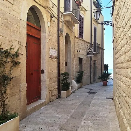 Donna Isabella-3